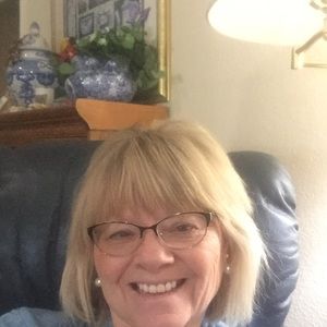 Meet your Posher, Connie